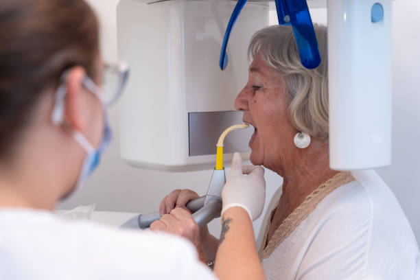 Best Emergency Dental Care for Broken or Chipped Teeth in Wolverine Lake, MI